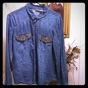 Denim blouse